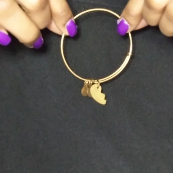 Women's Alex and Ani best friend bracelet - Picture 2 of 8